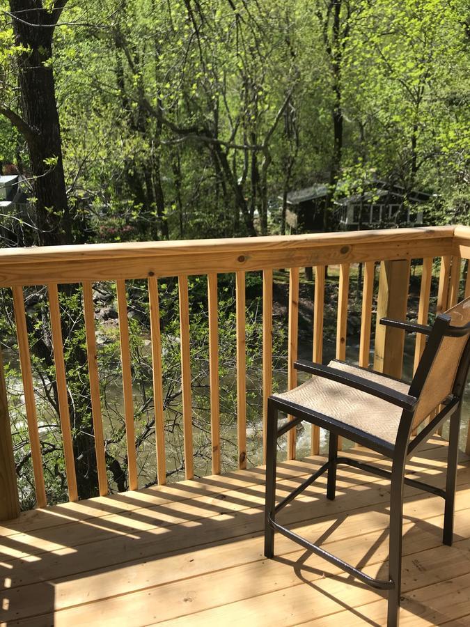 Riverside Lodge At Chimney Rock Exteriör bild